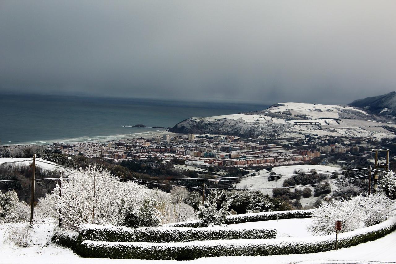 Bed and Breakfast Gazteategi Zarautz Exteriér fotografie
